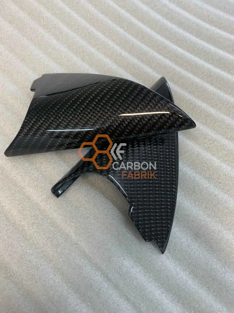 Audi A6 4B C5 real carbon mirror triangles 3