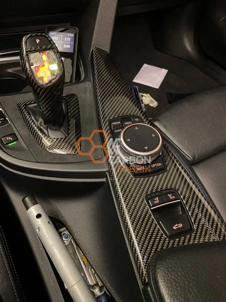 BMW-F30-Carbon-Alcantara-Interior-Interieur-2